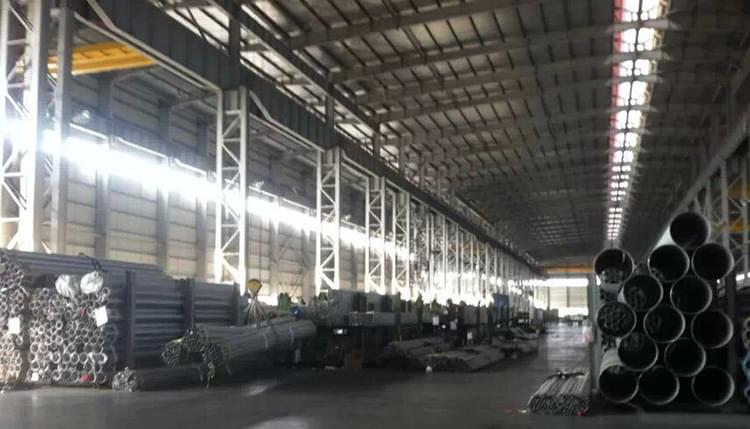 星空不锈钢管材配送中心