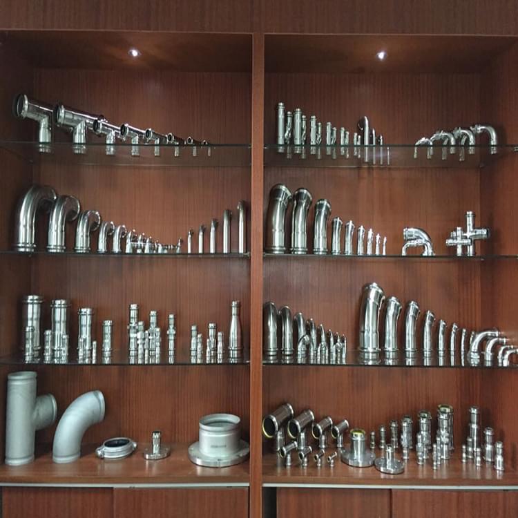 外牙不锈钢接头