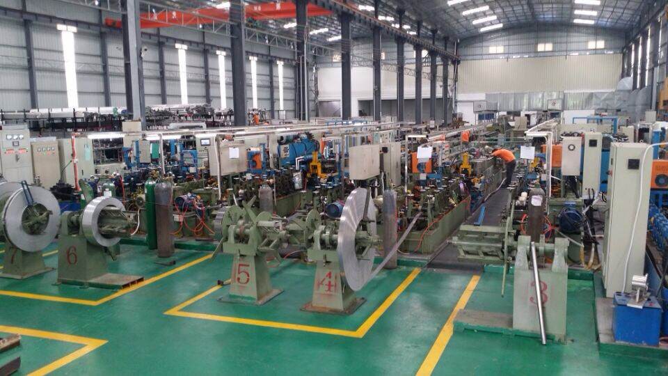 星空不锈钢管材生产车间2