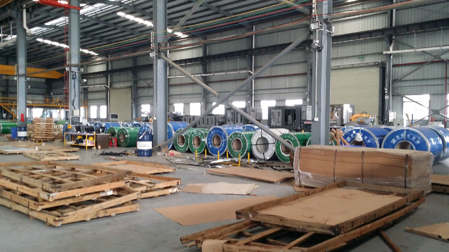 广东星空品牌不锈钢板材生产加工厂