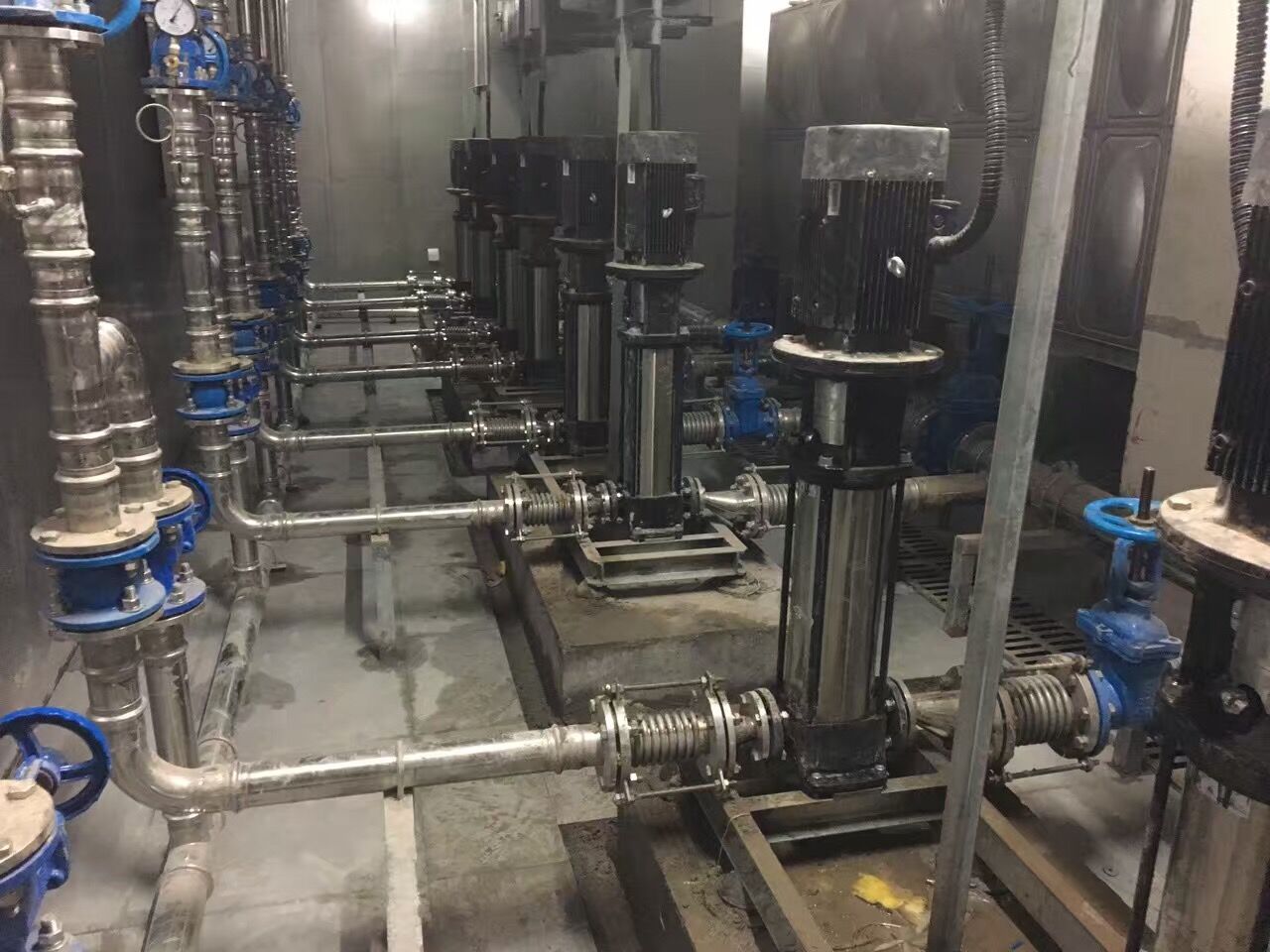 星空体育品牌不锈钢水管工程案例实拍