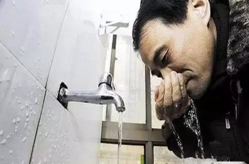 星空薄壁不锈钢自来水管，上演自来水&ldquo;捉妖记&rdquo;